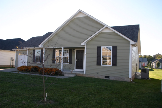422 Turkey Run Dr, Bowling Green, KY 42101 