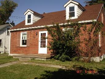 203 Franklin St, Muldraugh, KY 40155 