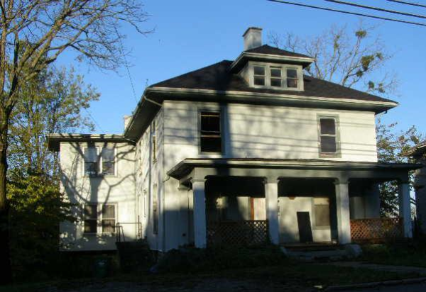 617 N 3rd St, Danville, KY 40422 