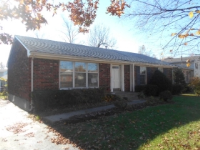 9010 Stockton Ct, Louisville, KY 40291 