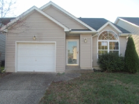 10420 Pinoak View Dr, Louisville, KY 40299 