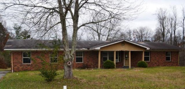 392 Sampson St, Corbin, KY 40701 