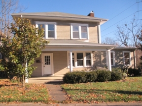 17 Belmont Ave, Winchester, KY 40391 