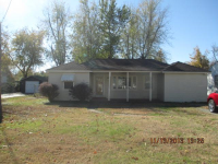 3009 Benton Rd, Paducah, KY 42003 
