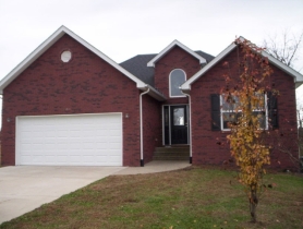 209 Southern Lake Dr, Elizabethtown, KY 42701 