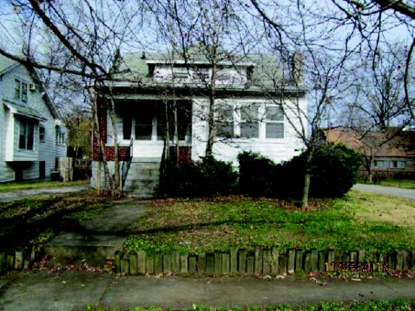 807 Bluegrass Ave, Louisville, KY 40215 