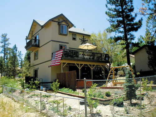 40056 Forest Road, Big Bear Lake, CA 40056 