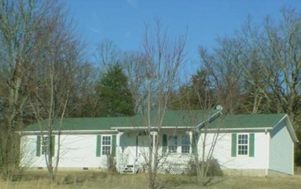 60 Cambridge Dr, Smiths Grove, KY 42171 
