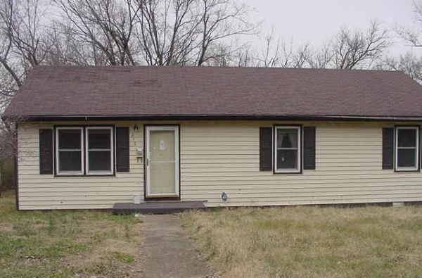 210 Mclean Ave, Hopkinsville, KY 42240 