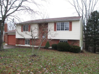 3040 Featherstone Dr, Burlington, KY 41005 