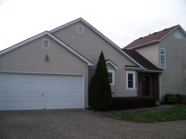 1074 Argyll Woods, Danville, KY 40422 
