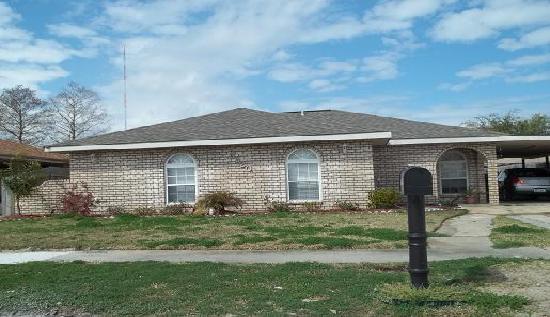 3620 Decomine Drive, Chalmette, LA 70043 