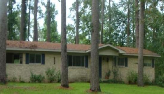 1354 Roberts Street, Jena, LA 71342 