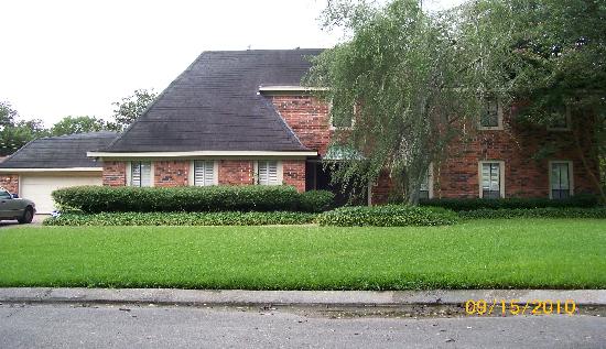 1 Five Oaks Drive, New Orleans, LA 70131 