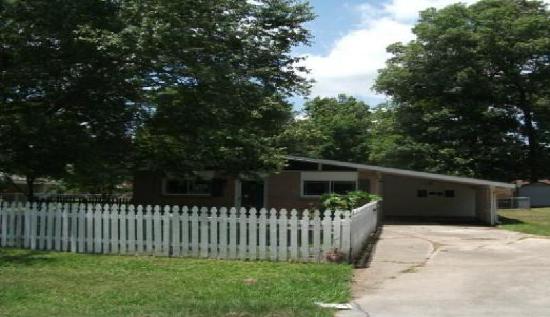 1447 Clinton Drive, Denham Springs, LA 70726 