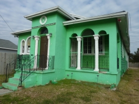 2409 WISTERIA ST, NEW ORLEANS, LA 70122 