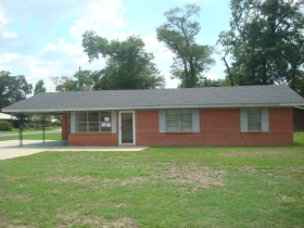2215 JONES RD, WESTLAKE, LA 70669 