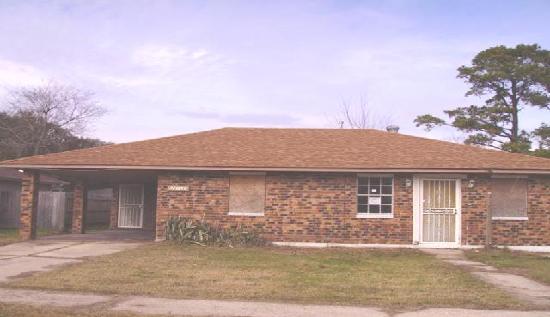 8231 8233 Curran Boulevard, New Orleans, LA 70126 