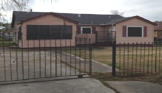 1821 Farragut Street, New Orleans, LA 70114 