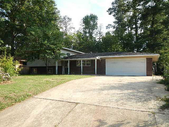 7040 Creswell Rd, Shreveport, LA 71106 