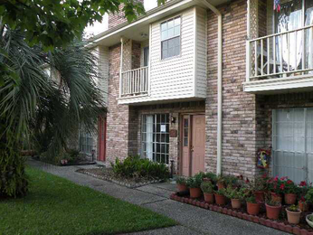 17 A Brandon Hall D, Destrehan, LA 70047 