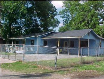 656 Florence Ave, Bogalusa, LA 70427 