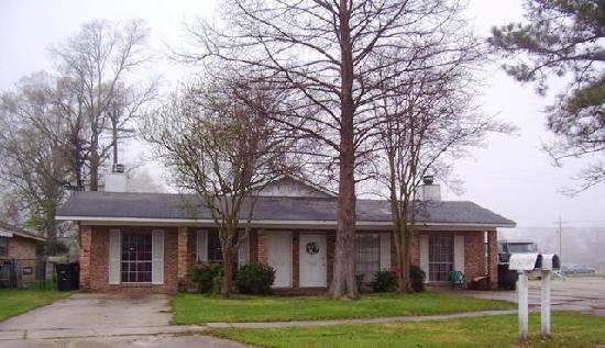 9327 -9329 Great Smokey, Baton Rouge, LA 70814 
