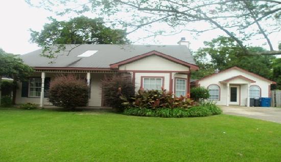 919 Durnin Drive, Denham Springs, LA 70726 