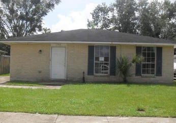 2713 Jimmy Dean Dr, Marrero, LA 70072 