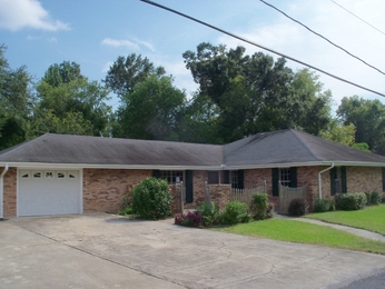 153 Callais Ln, Golden Meadow, LA 70357 
