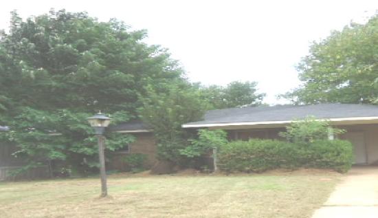 1811 Ulster Dr, Alexandria, LA 71303 