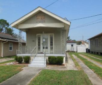 2511 Clover Street, New Orleans, LA 70122 