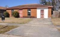 7840 Beulah St, Westwego, LA 70094 