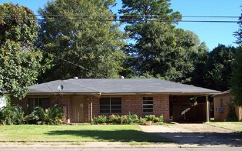 1823 Shannon Rd, Alexandria, LA 71301 
