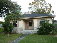 1402 & 1402 A Moisant St, Kenner, LA 70062 