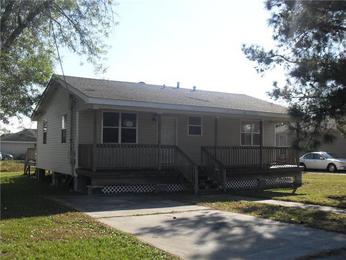 621 27th St, Kenner, LA 70062 