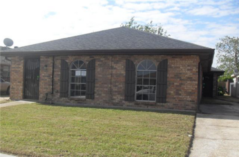 8030-8032 Arcadia Ln, New Orleans, LA 70128 