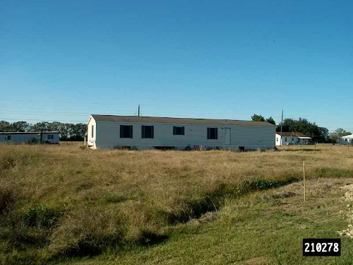 1068 OLIVIER RD, Arnaudville, LA 70512 