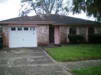 820 Cameron Ct, Kenner, LA 70065 