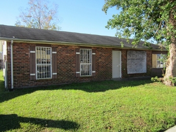 6725 Mather Dr, Marrero, LA 70072 