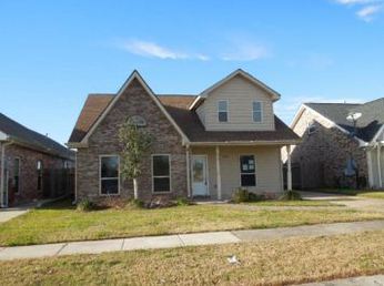 3300 Lakewood Drive, Violet, LA 70092 