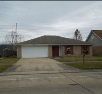 2008 Cambridge Driv, Laplace, LA 70068 