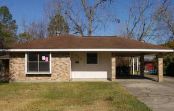 726 5th St, Jennings, LA 70546 