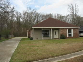 1903 Landry St, Baker, LA 70714 