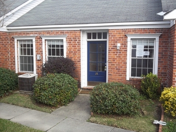 152 S Foster Dr  Unit 28, Baton Rouge, LA 70806 