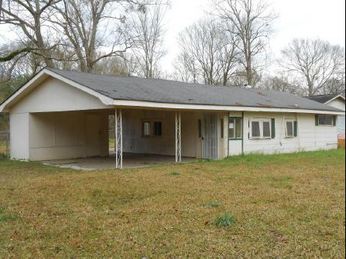 7925 Oak View Dr, Baton Rouge, LA 70814 