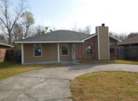 235 Riverview Dr, Saint Rose, LA 70087 