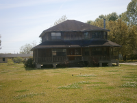 421 Dantin St, Raceland, LA 70394 