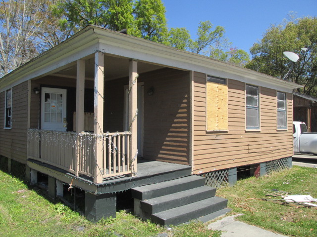 410 Fremaux, Slidell, LA 70458 