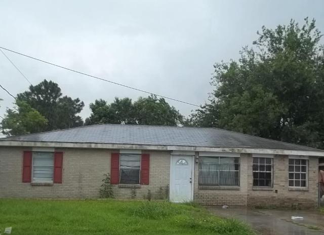 6305 Lincoln Ave, Marrero, LA 70072 